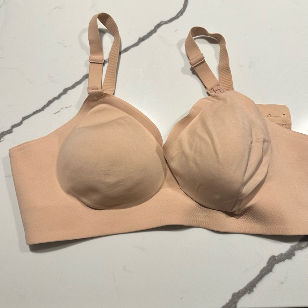 Momcozy Nursing Bras